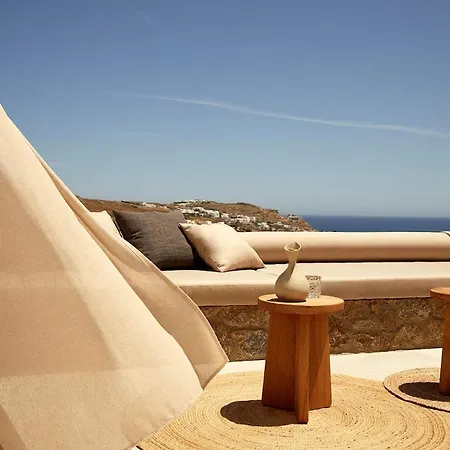 Leblon Mykonos *