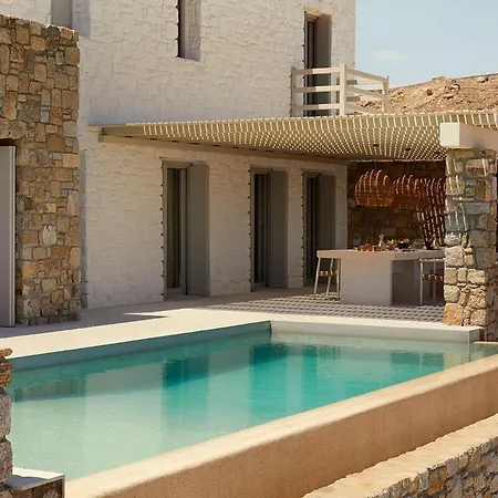 Leblon Mykonos
